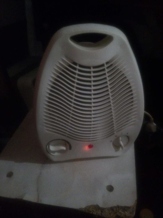 Воздушний обогреватель(Дуйчик)Майже Новий в Каробке с документами.