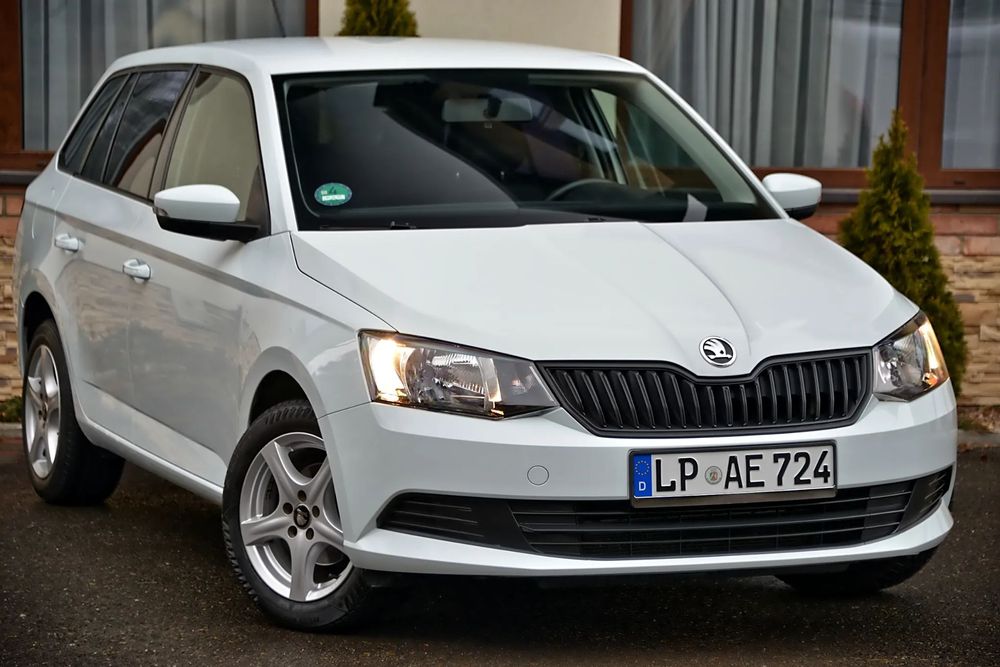 Skoda Fabia 1.4 TDI 90 KM Klima PDC Alufelgi BLUETOOTH Ciemne Szyby HAK z Niemiec!