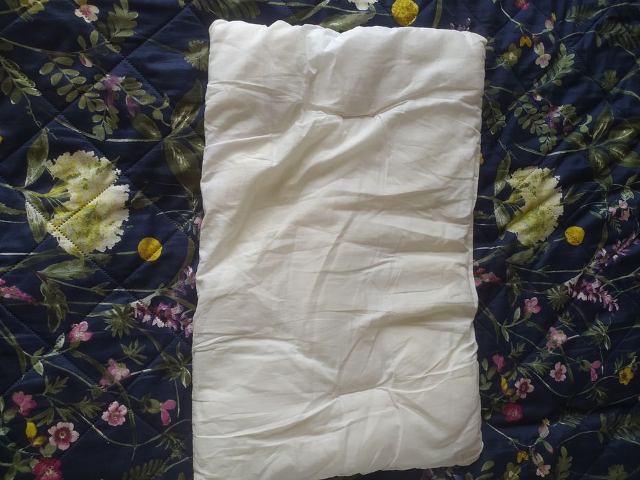 Kołdra medyczna całoroczna wraz z poduszką do łóżeczka