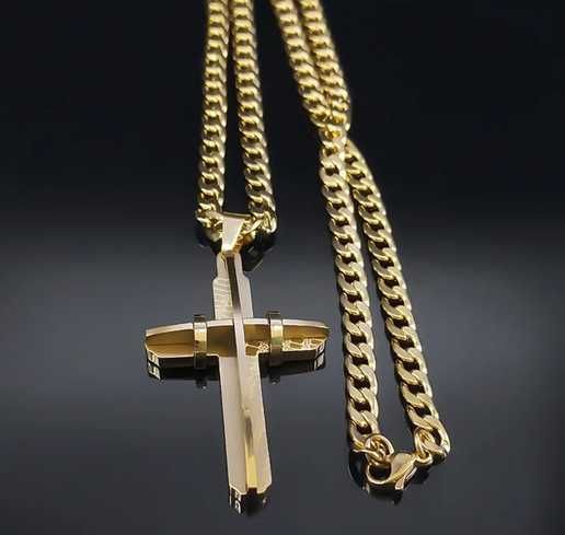 Colar Rounded Cross - Fio e Cruz de Jesus