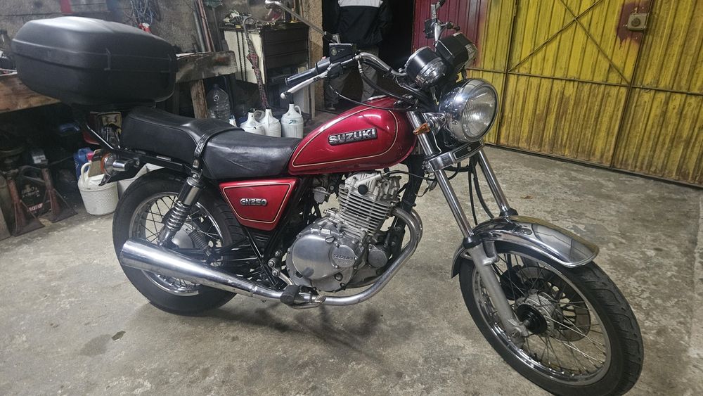 Suzuki gn 250 bom estado