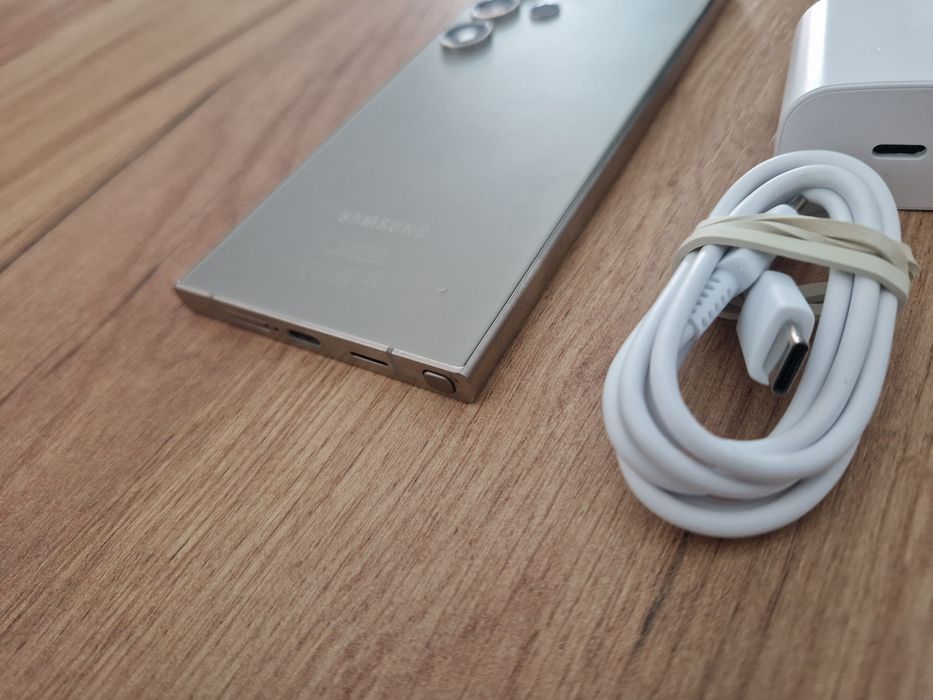 Smartfon Samsung s24 Ultra 12/1000gb 1tb Brak BLOKAD Gwarancja ZESTAW