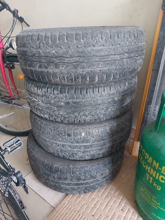 Opony letnie 205 /60 r16 92H