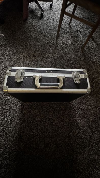 Vendo mala de ferramenta em bom estado