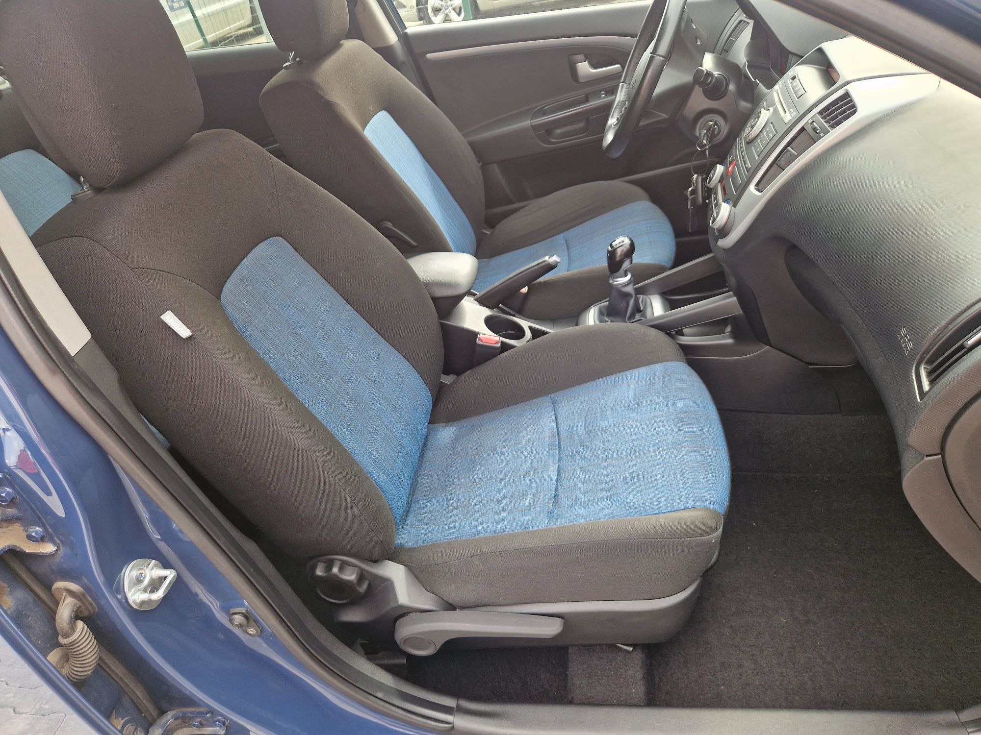 Kia Ceed Lift 1.6 Bogate wyposażenie Salon Polska BDB STAN