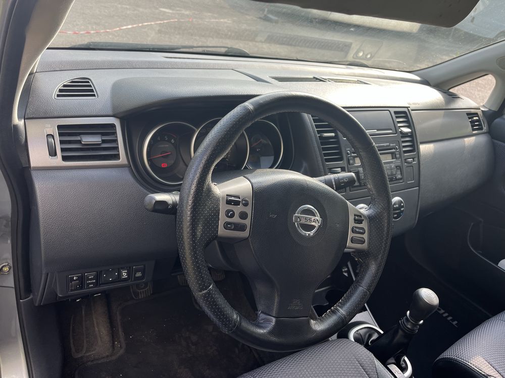 Nissan Tida  C11 -1.5 DCI 106.CV Ano 2007
