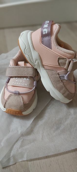 Кросівки жля дівчинки, 22 р.