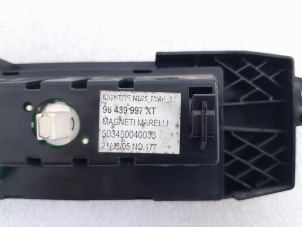 Display / ecrã de informações CITROËN C2 (JM_)