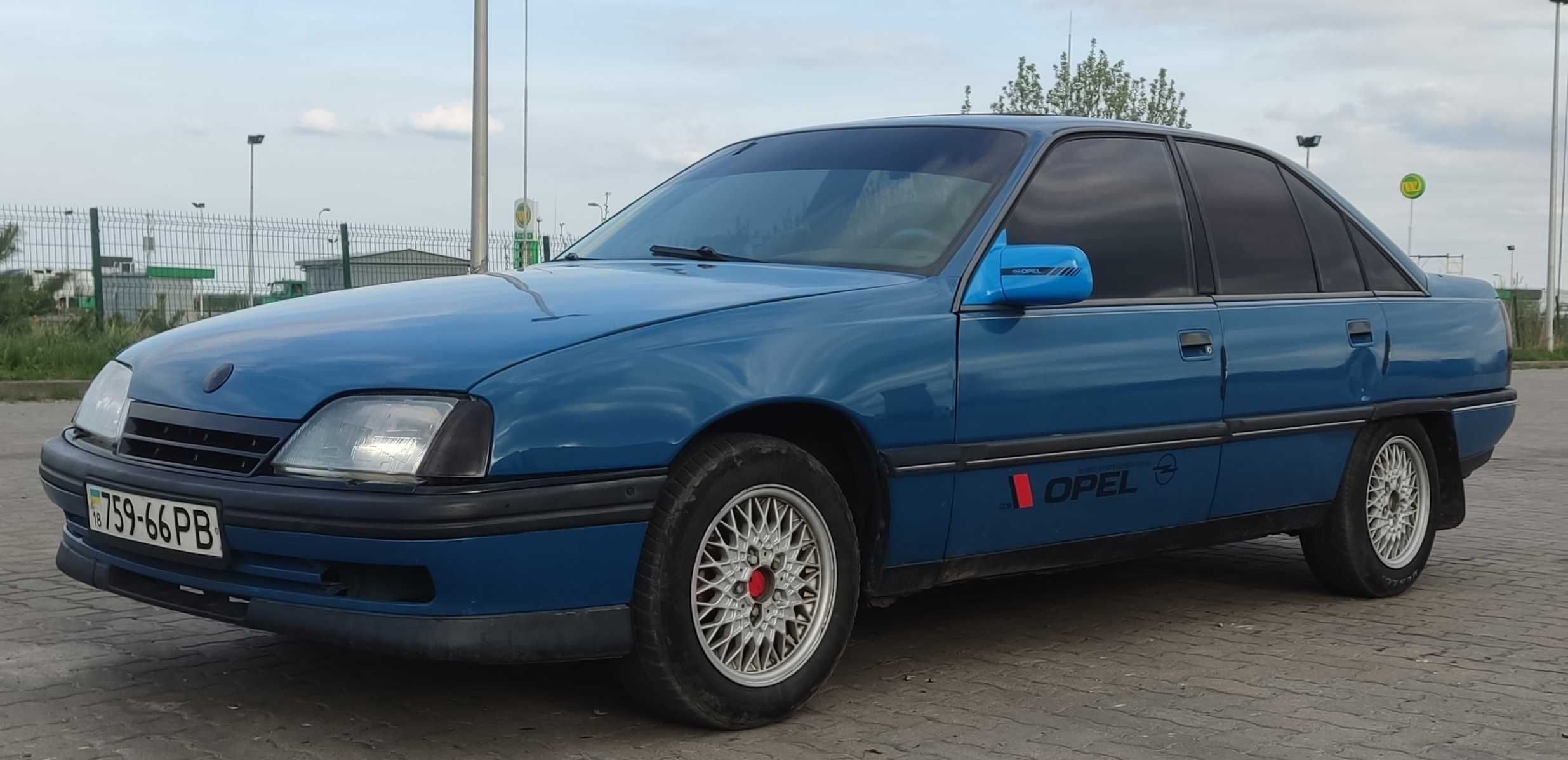 Opel Omega A 2.0