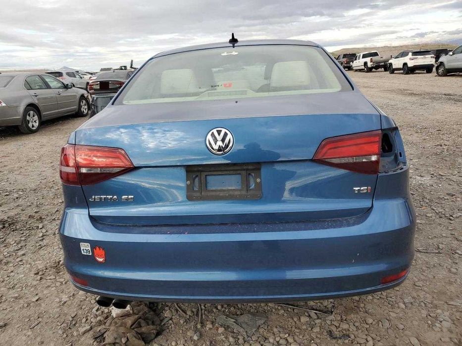 Volkswagen Jetta SE (2014)