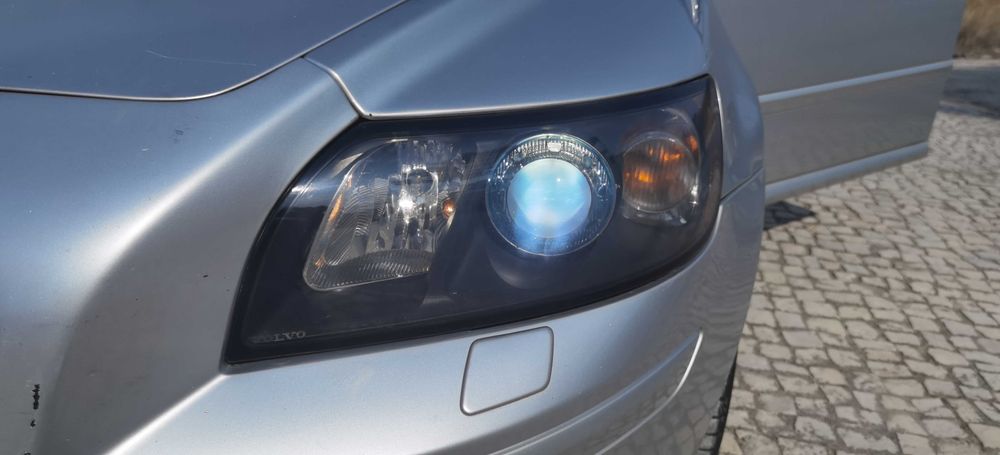 Volvo S40 1.6D R-Design (SEM MBWAY)