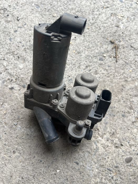 Блок управліня мотора мерседес w220 m113