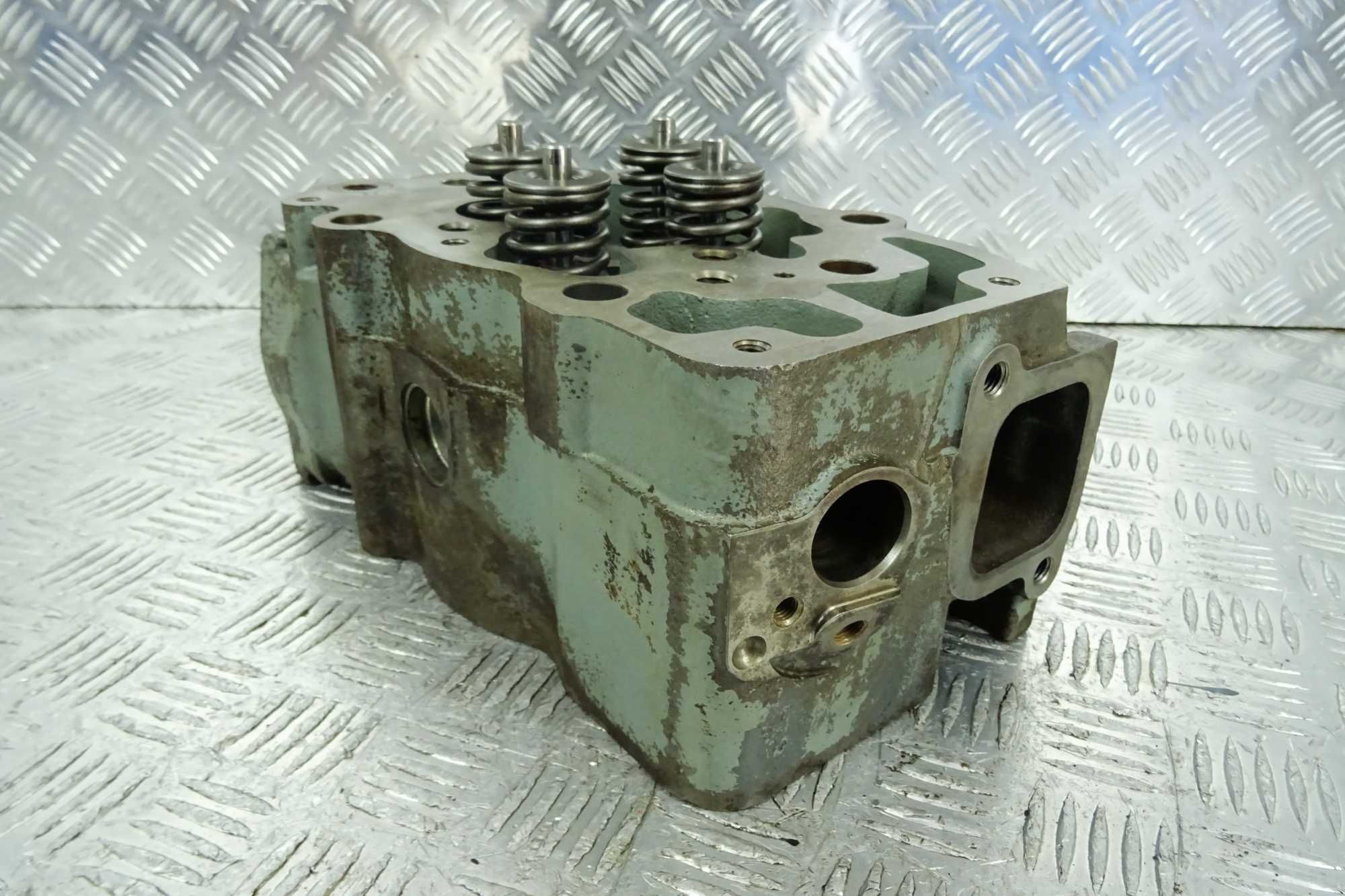 Głowica do silnika Liebherr D934 D936 A7. Cylinder head D936 A7