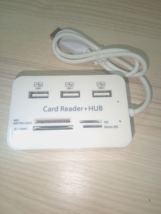Card Reader + HUB USB