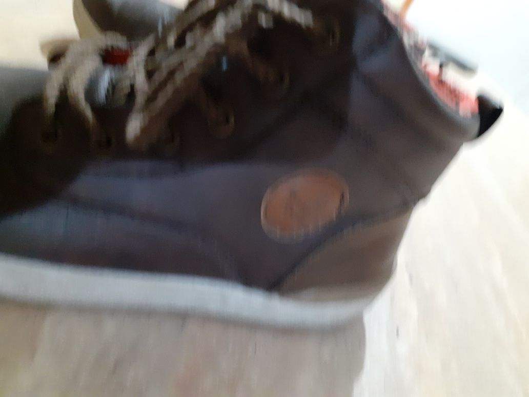 Buty chłopięce roz 36