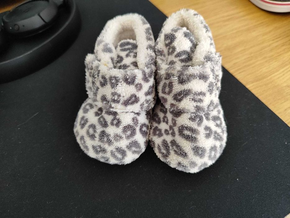 Pantufas UGG de Bébe Novos