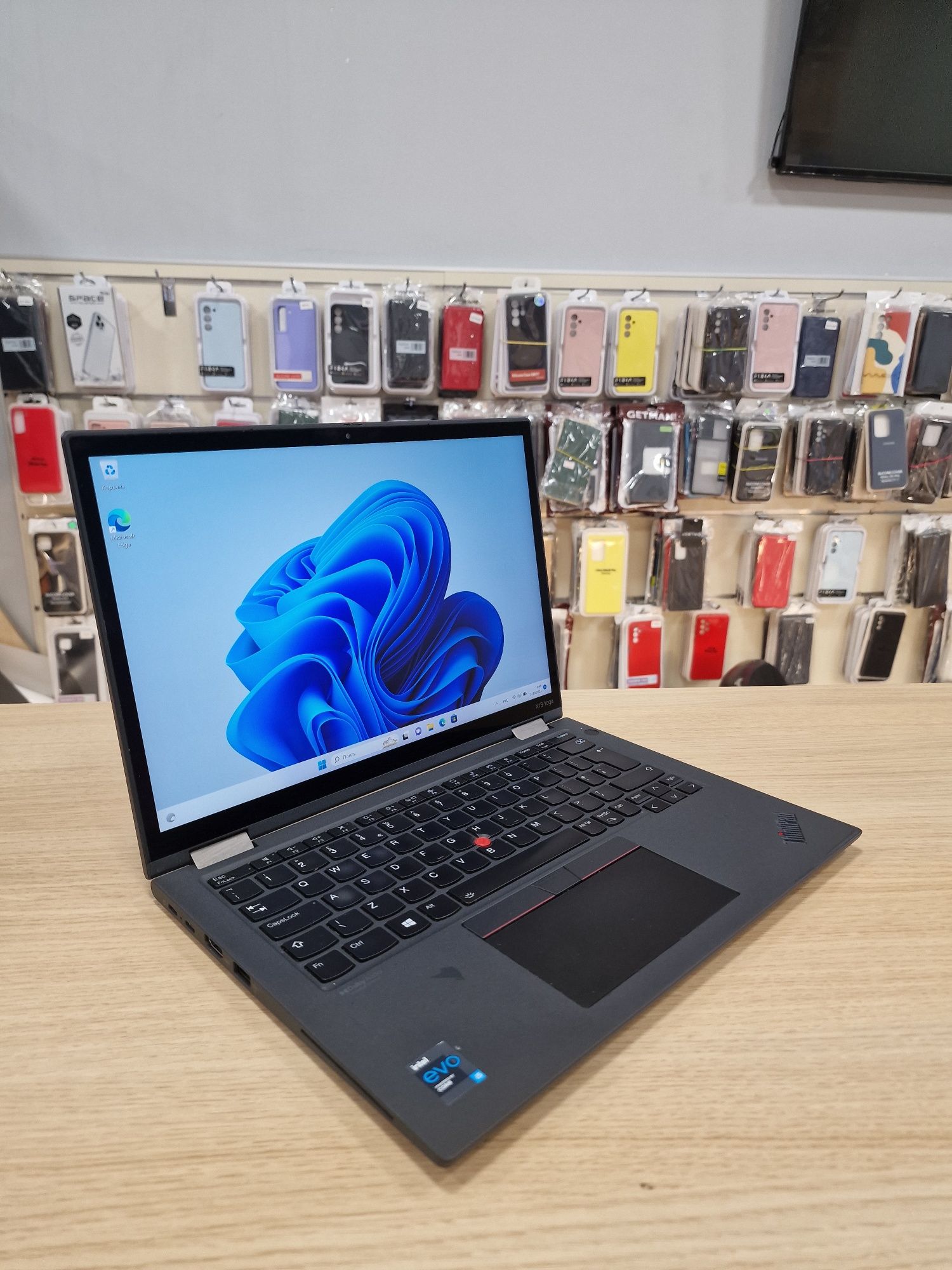 Ультрабук ThinkPad x13 Yoga Gen2 /i5 11gen/8/ssd256/Sensor