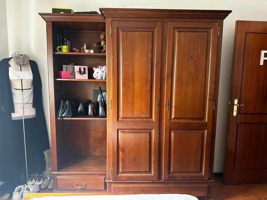 Quarto completo em cerejeira