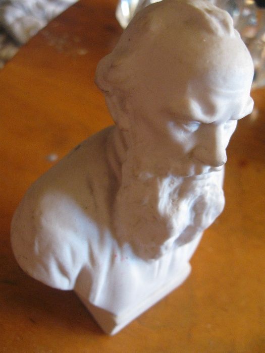 Figurka Popiersie porcelanowa porcelana Lew Tołstoj Łomonosow 20w