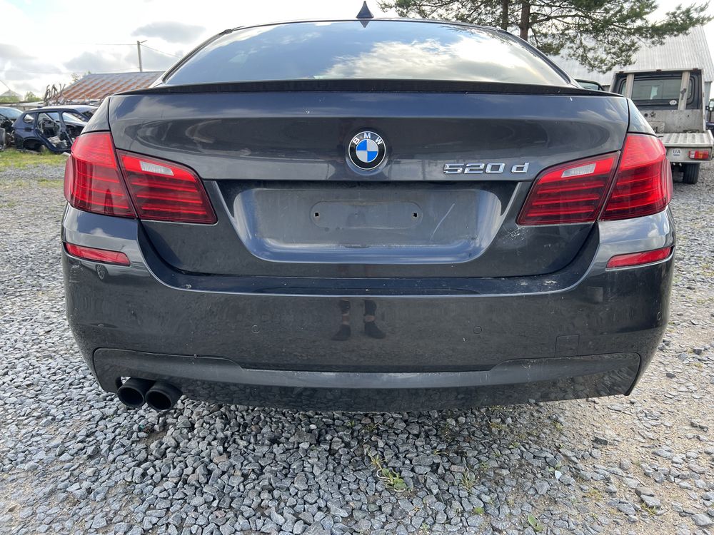 Бампер м пакет ф10 задний зад катафот дифузор bmw f10 lci m