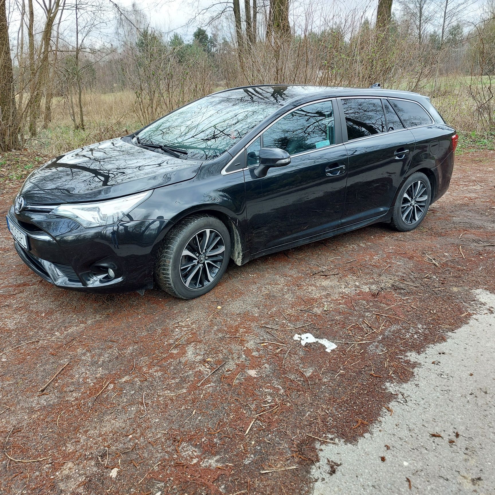 Toyota Avensis 2018 r 1.8 benzyna automat