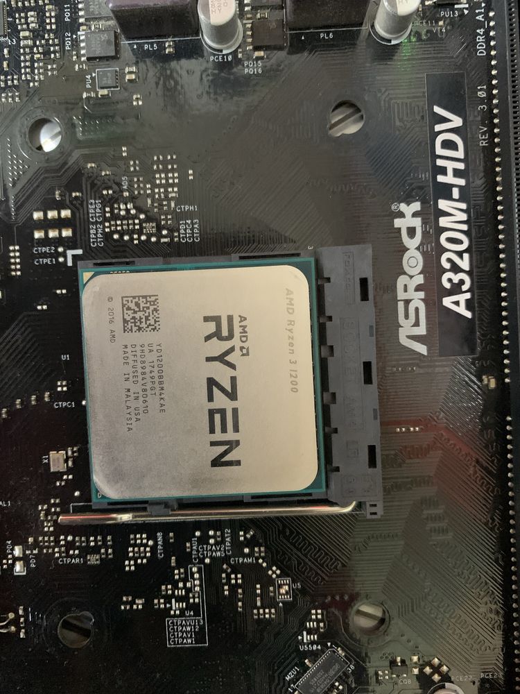 Продам отличный комплект для сборки ПК — всё в одном: CPU + GPU + MB