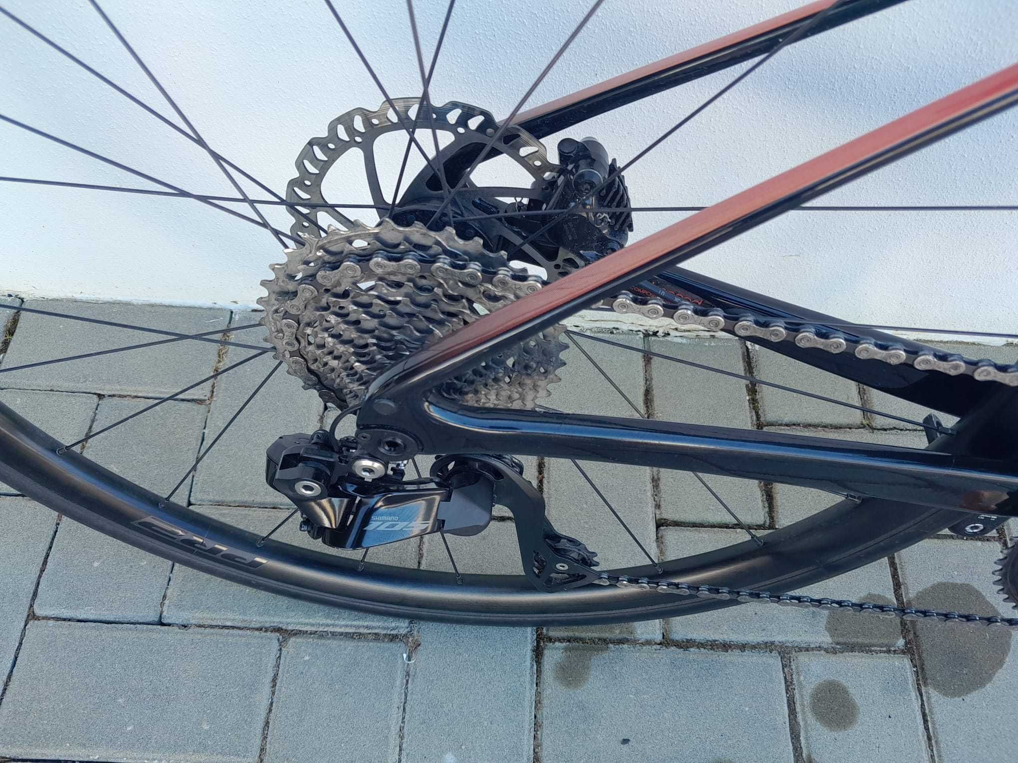 Bicicleta Giant Defy Advanced 1 Black/Helios Tamanho S