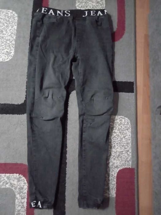 Męskie spodnie jeansy czarne