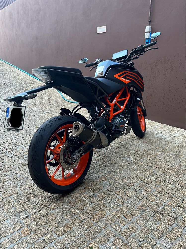 KTM Duke 125 como nova!