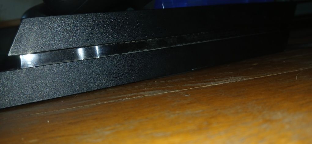 Playstation 4 semi nova