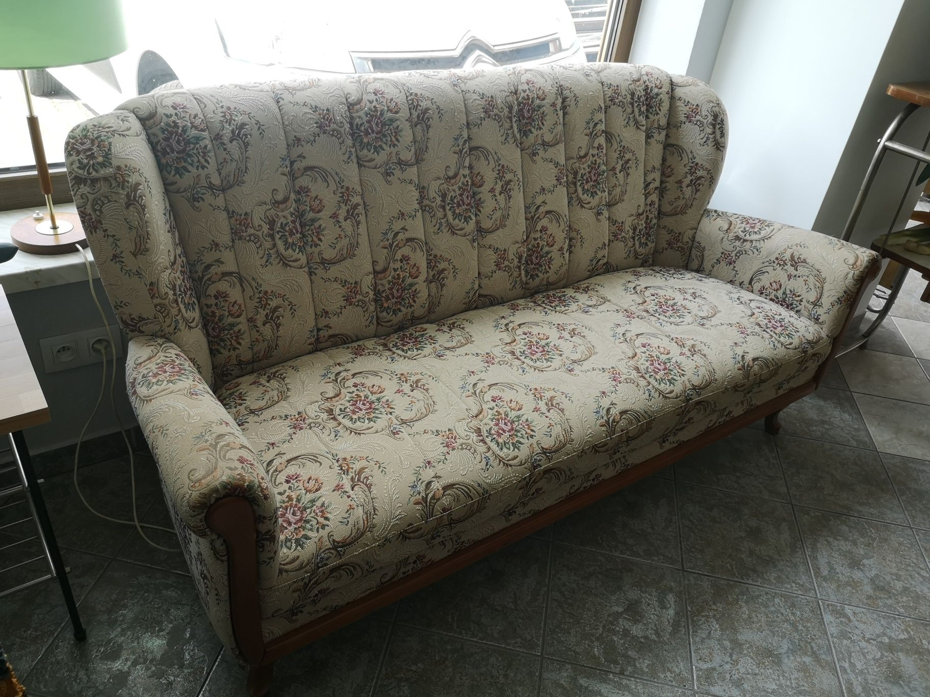 Sofa w stylu retro, vintage