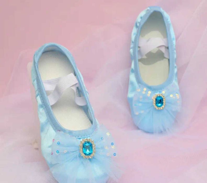 Nowe baletki Elsa Kopciuszek, r. 27,5 akcesoria przebranie