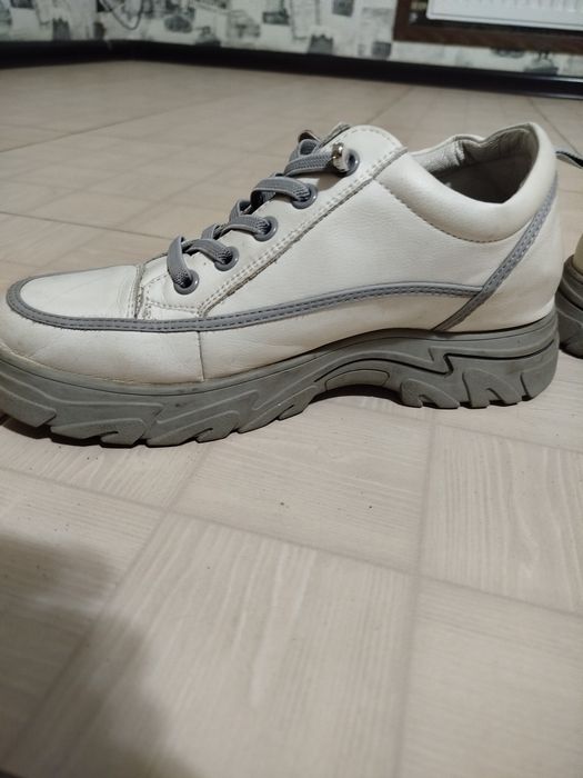 Чобітки Lonza 38р