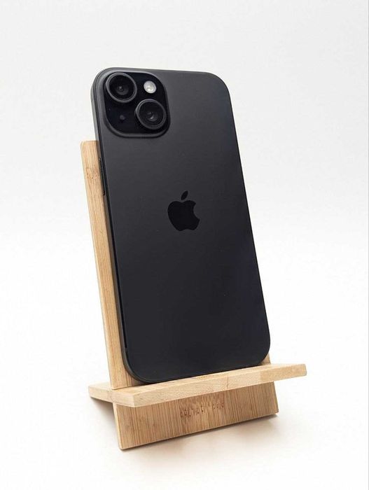 Apple iPhone 15 256GB czarny