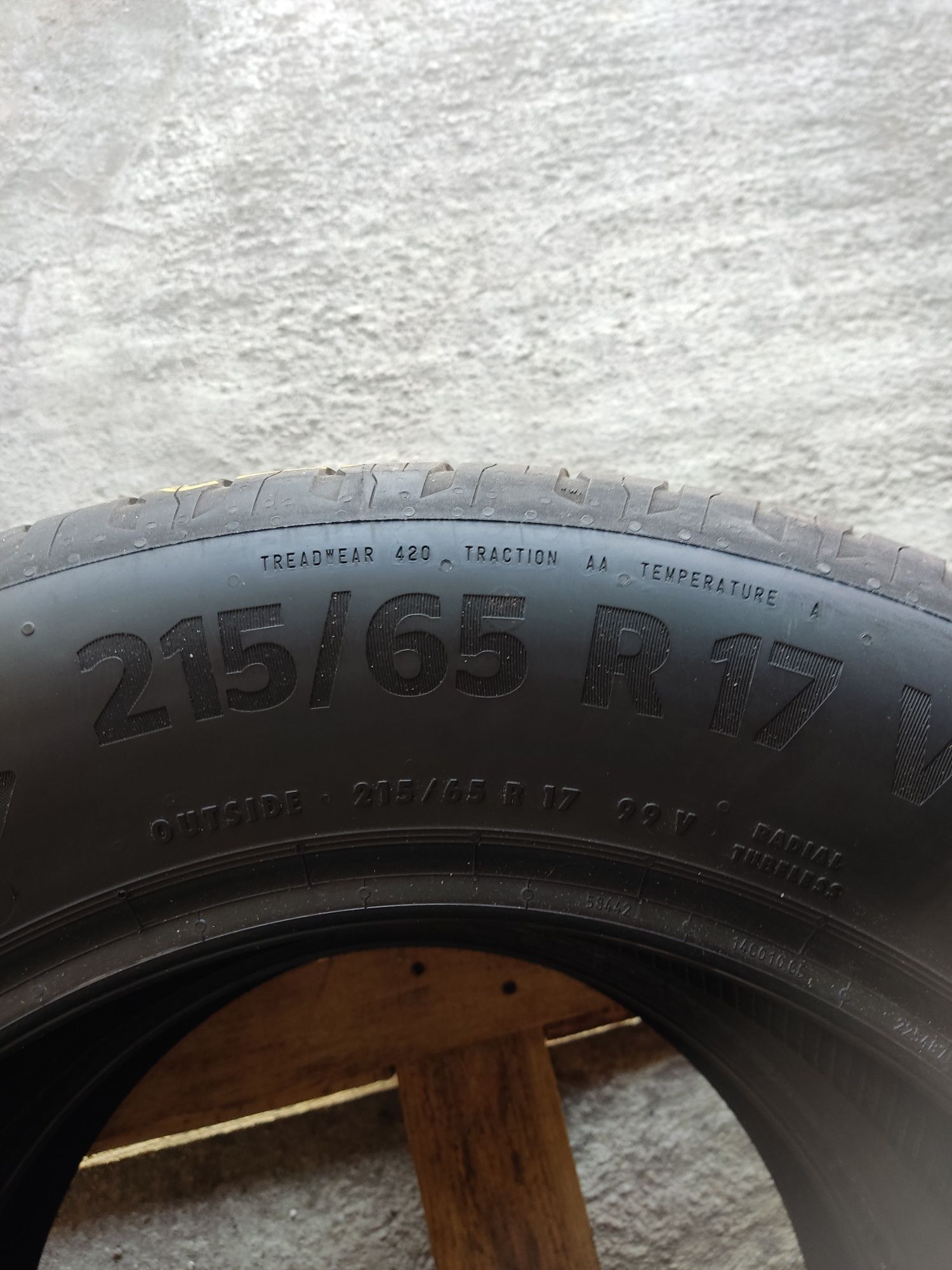 215/65r17 Continental ecocontact6