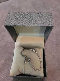 Срібний браслет Pandora з двома намистинками