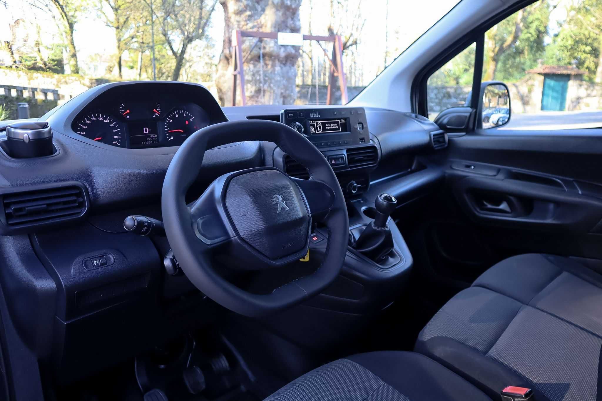 Peugeot Partner 1.5 BlueHDI - 3 Lugares | Iva Dedutível | 220Eur/Mês