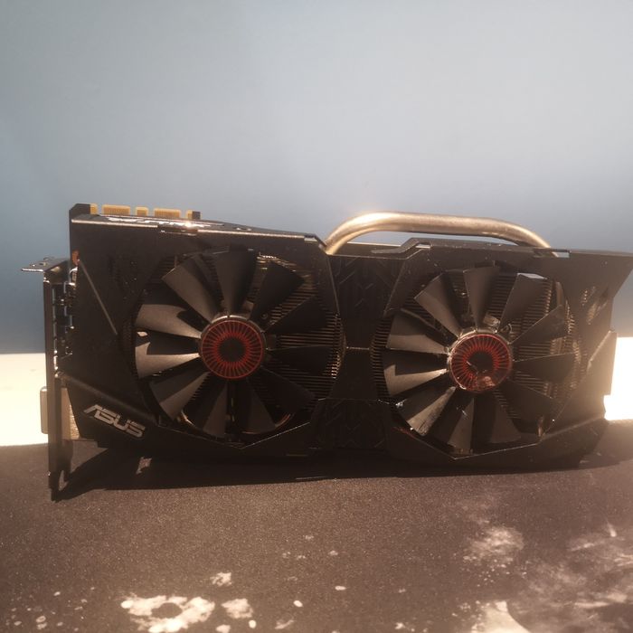 Gtx 970 asus Rog strix
