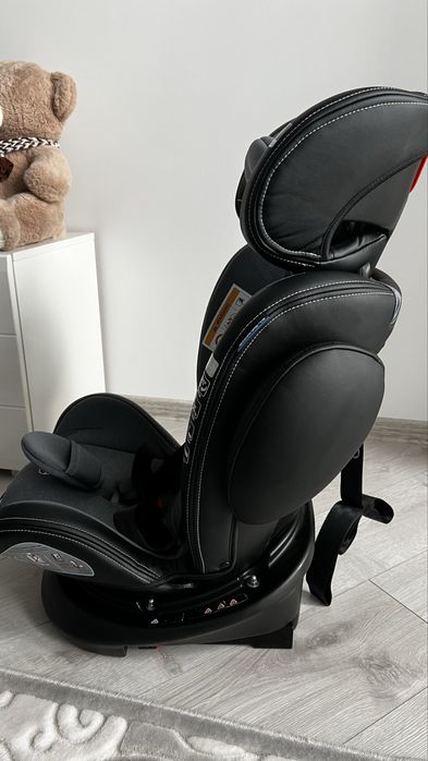 Автокрісло дитяче нове
