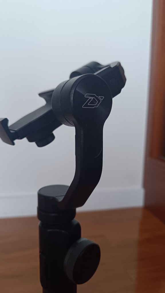 Zhiyun Smooth 4 como novo