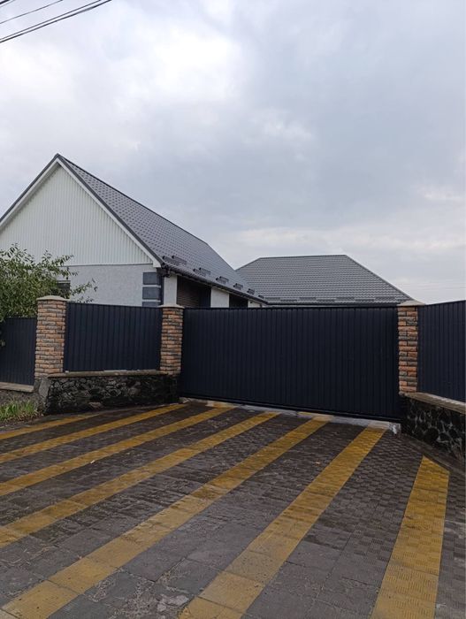 Продаж будинк Бершадь