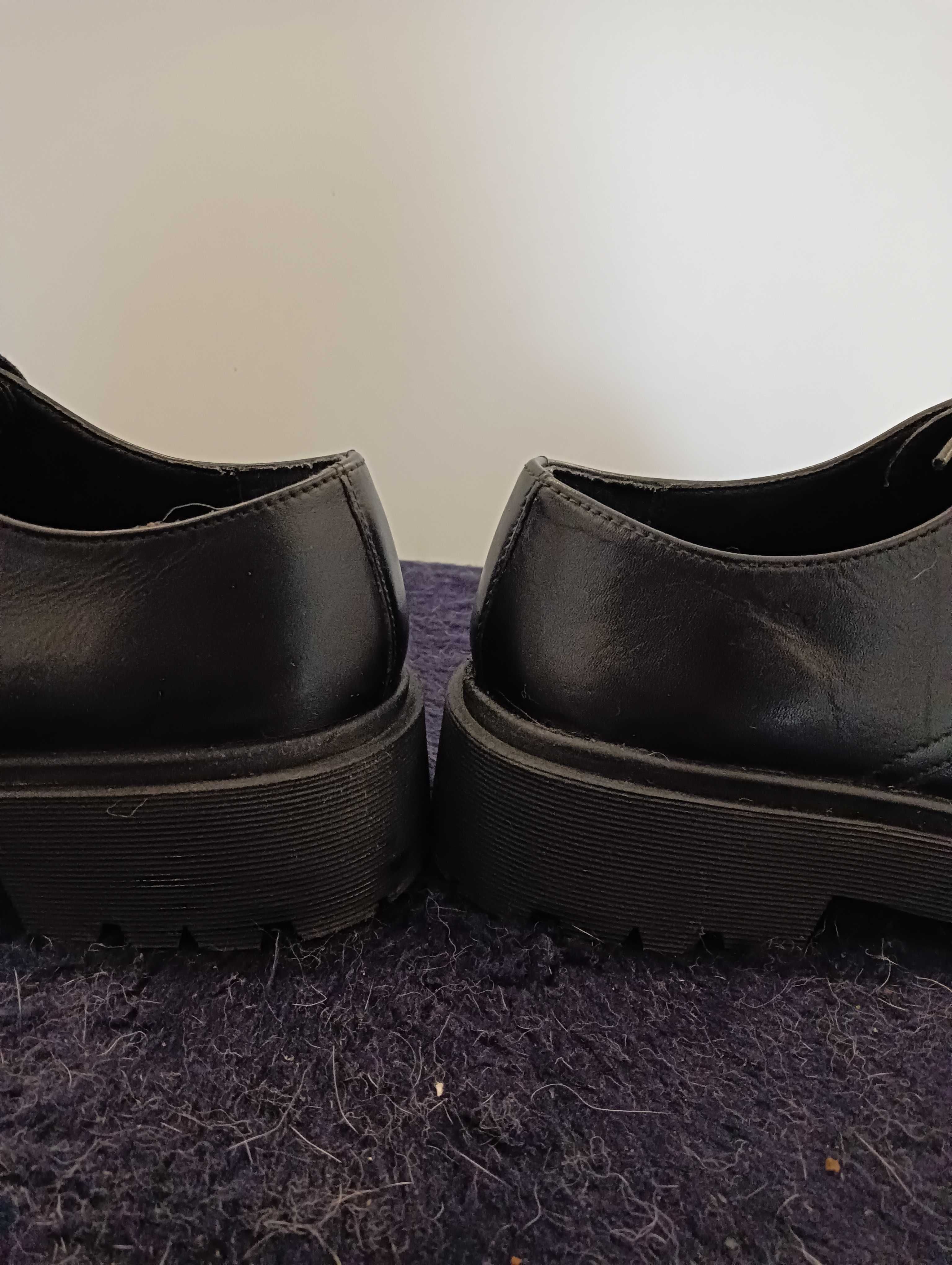 Buty na platformie goth 40/41