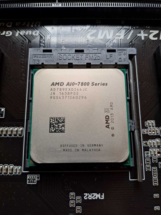 Bundle APU AMD A10-7890K / Motherboard Gigabyte F2A88XM-D3HP64550697297153121