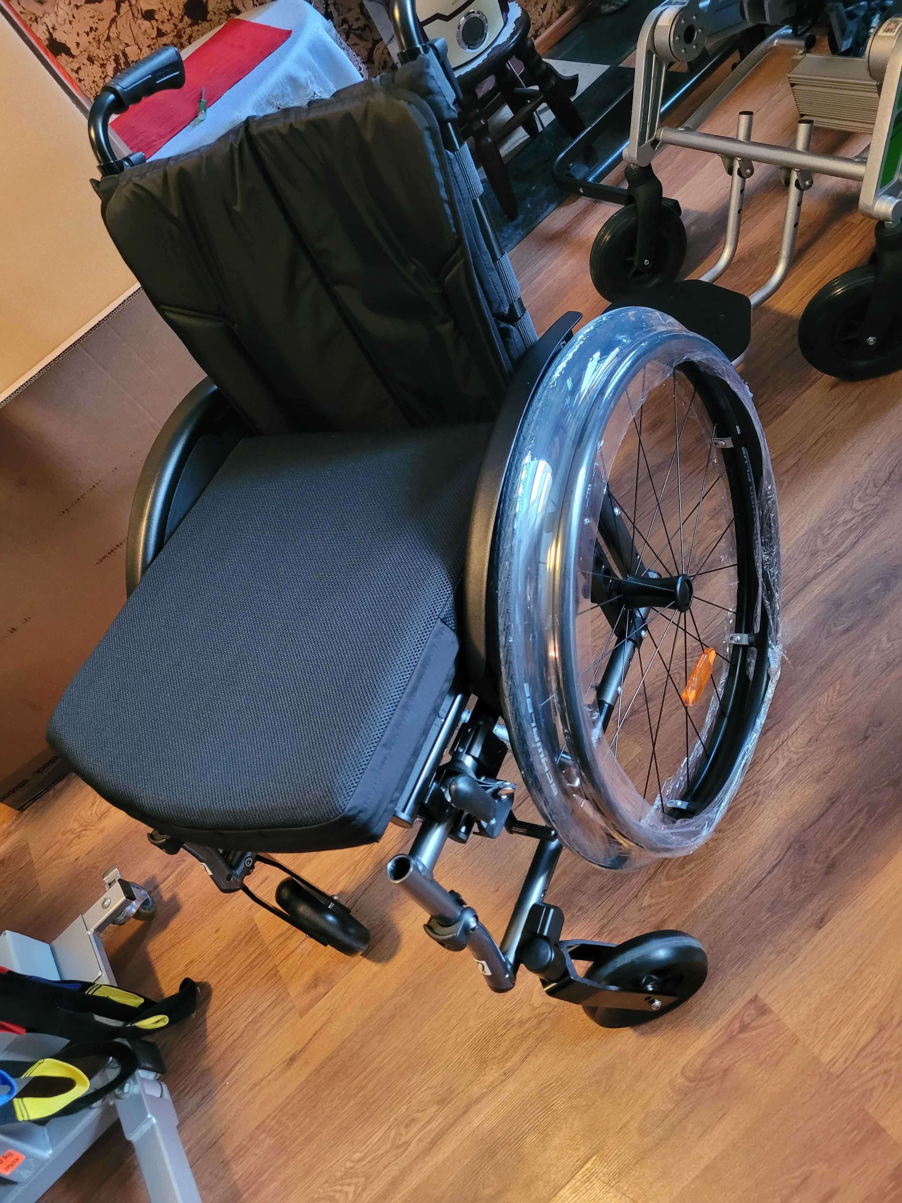 Nowy wózek inwalidzki aktywny Motus CV Ottobock do 12kg