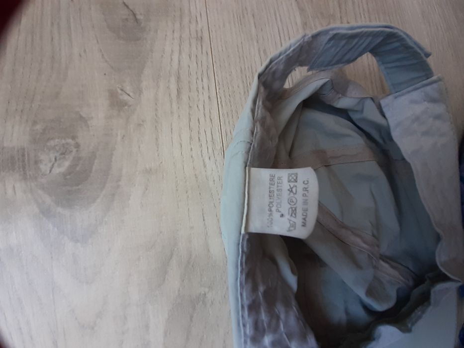 Czapka męska z daszkiem