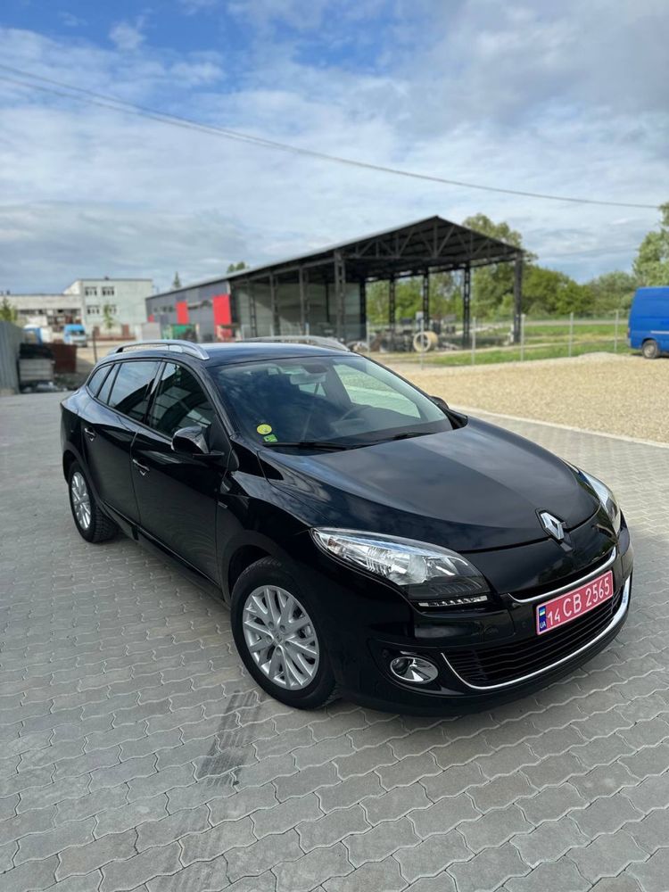 Renault Megane Bose 2013