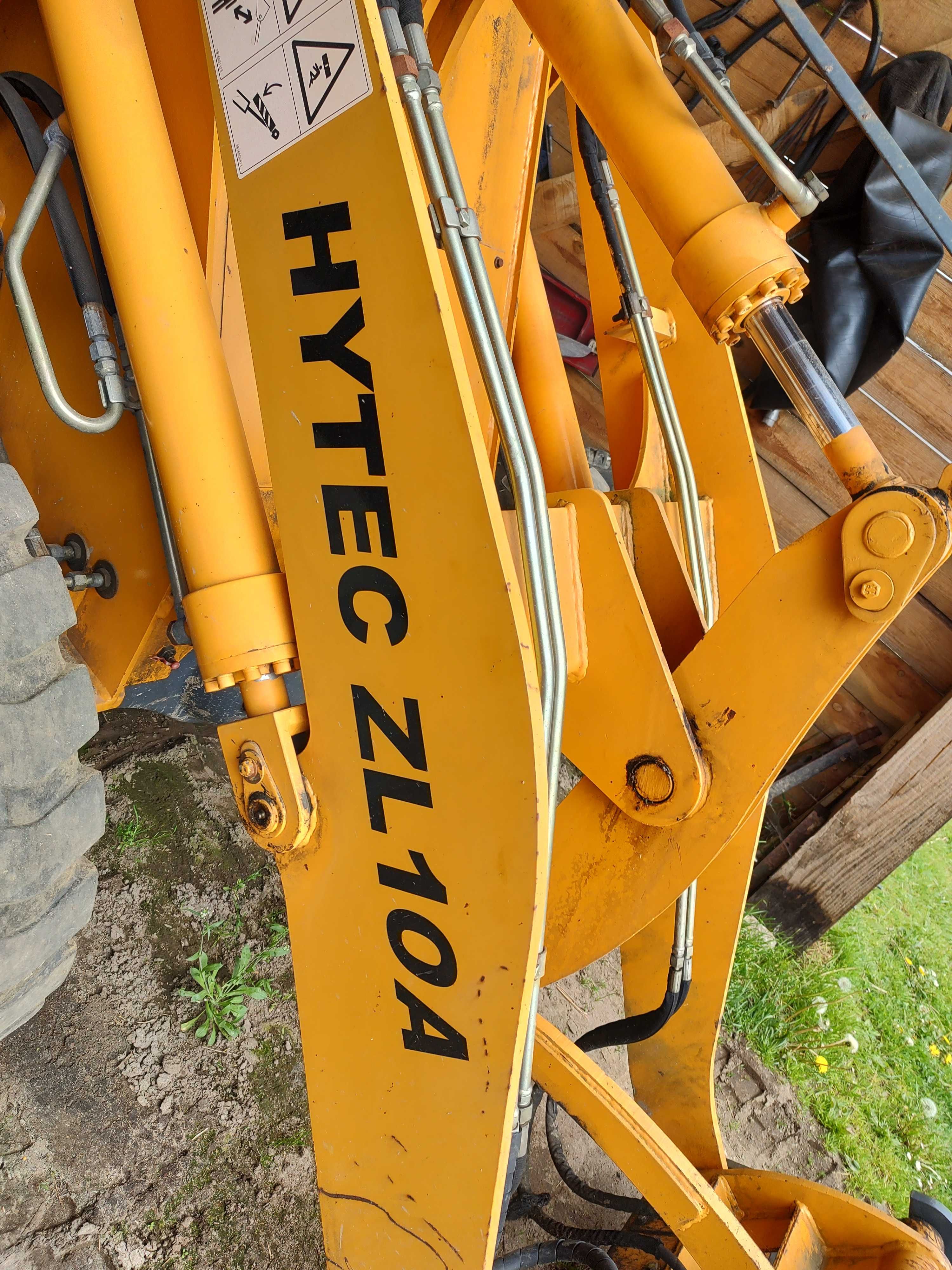 Ładowarki teleskopowe Komatsu Hytec ZL 10A