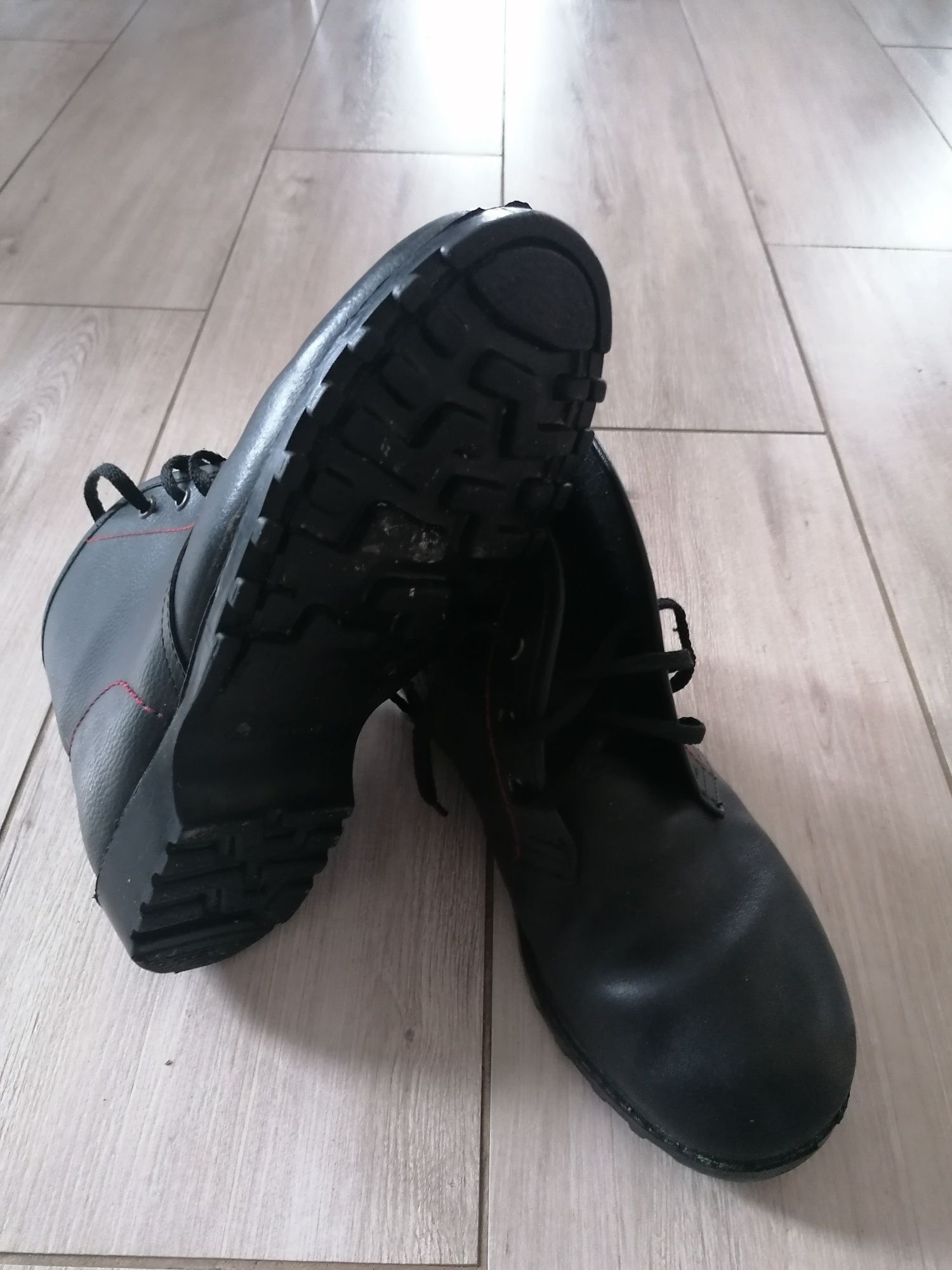 Buty robocze lekkie 42