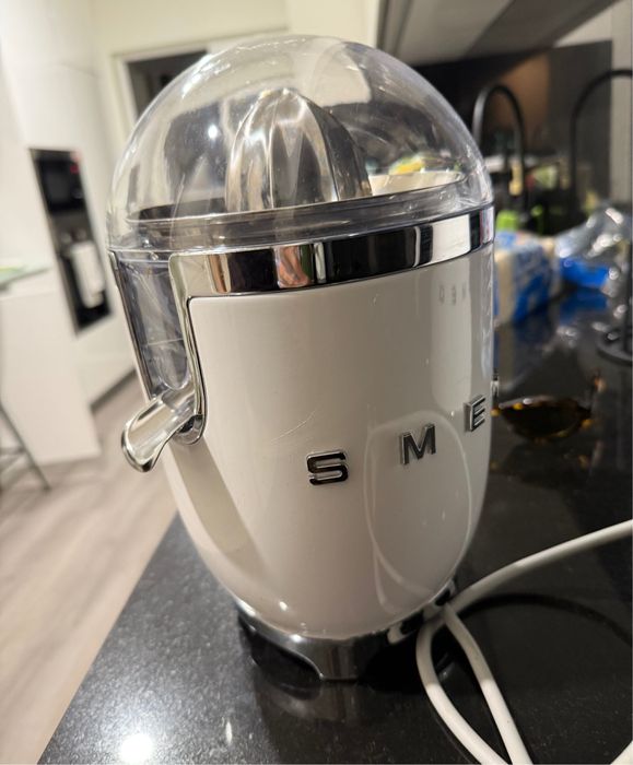 Smeg sumo laranja