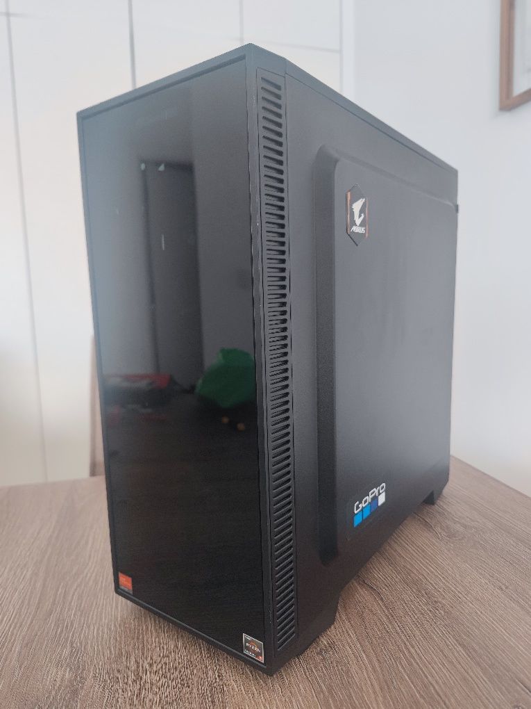 Torre PC – i7 4790K | 32GB RAM | H100i | SSD | PSU Seasonic